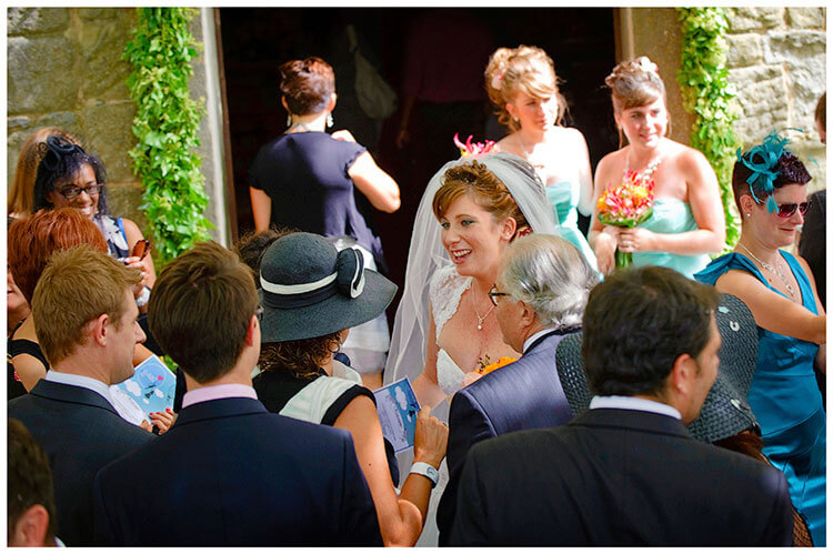 Fraternita di Romena wedding congratulating the Bride