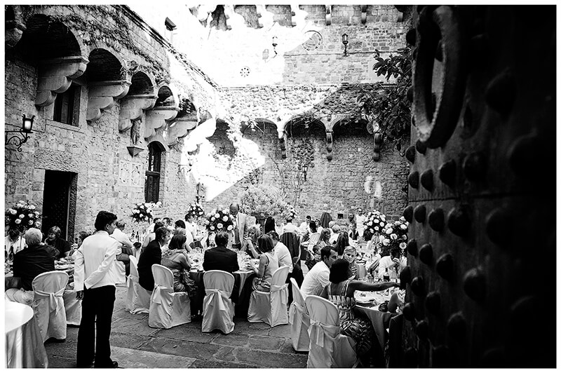 Castello di Vincigliata central courtyard during meal